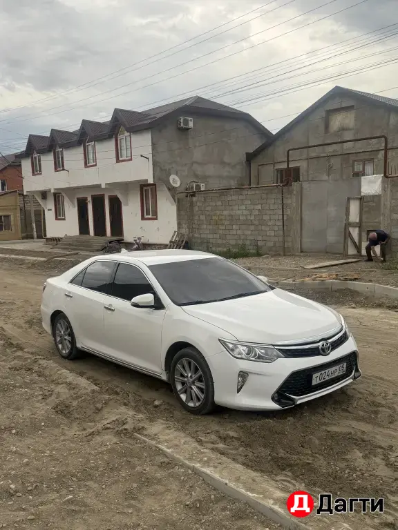 Toyota Camry, 2013 года
