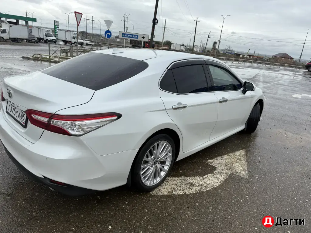 Toyota Camry, 2020 года
