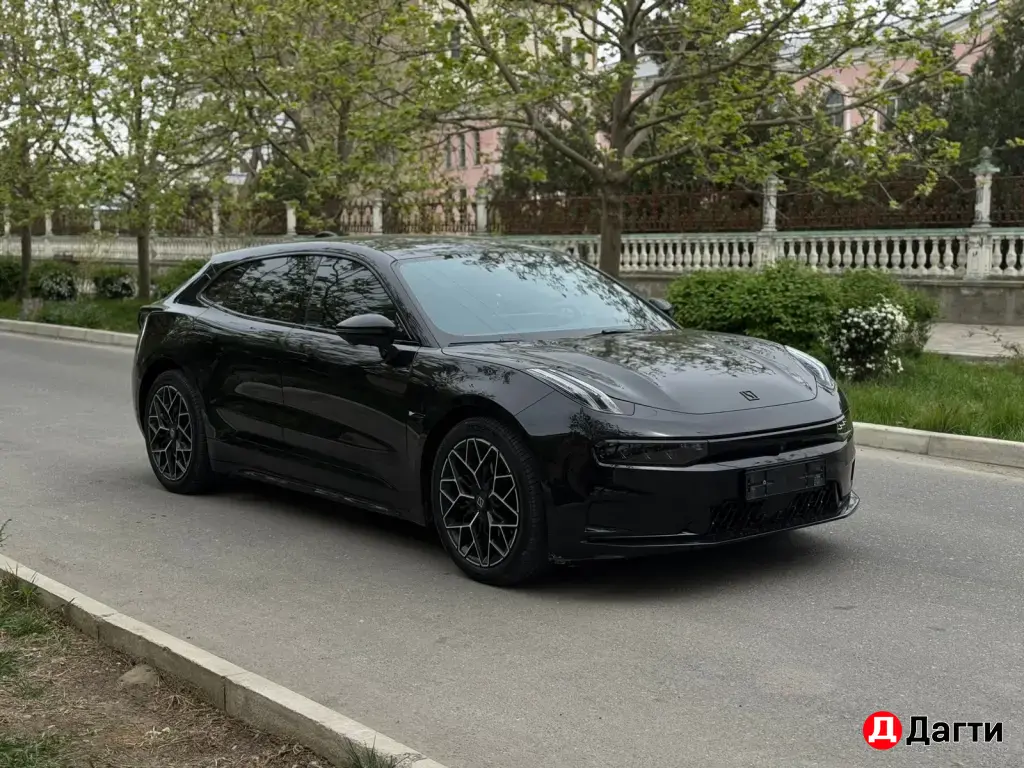 Toyota Camry, 2025 года
