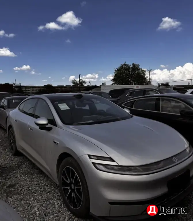 Toyota Camry, 2025 года