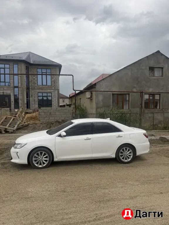 Toyota Camry, 2013 года