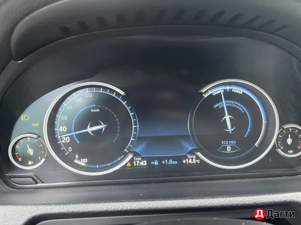 BMW 5 серии, 2012 года