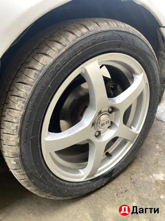 Toyota Premio, 1998 года