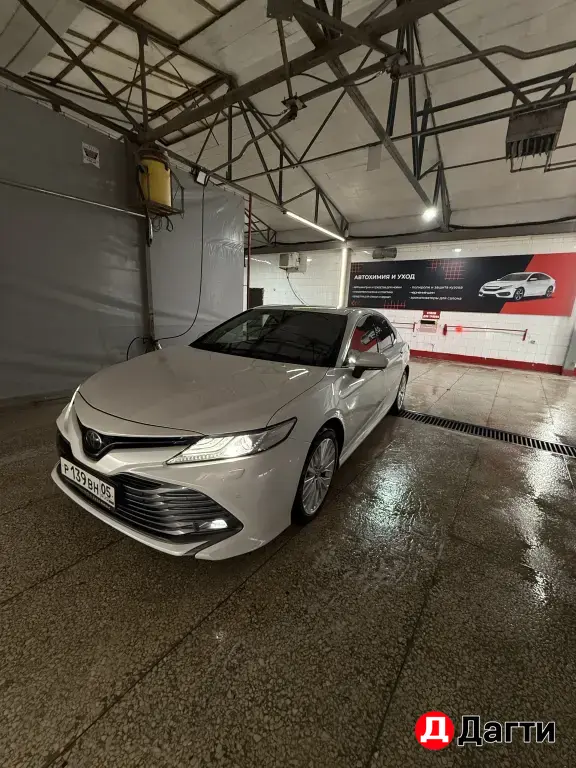 Toyota Camry, 2019 года
