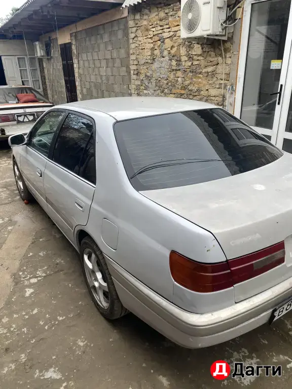 Toyota Premio, 1998 года