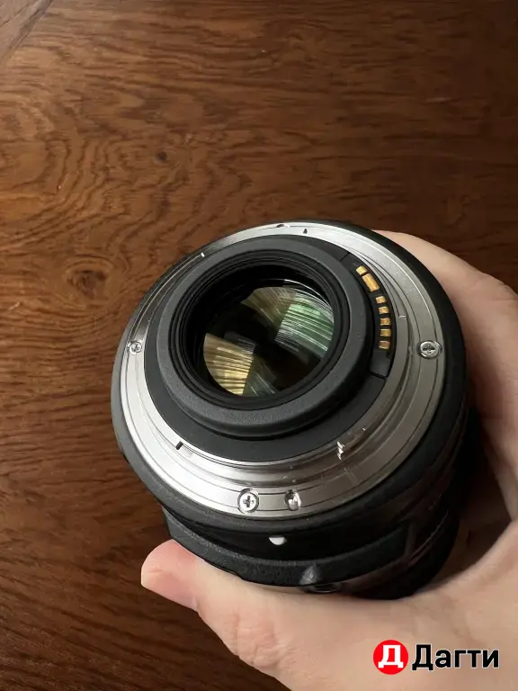 Объектив Canon EF-S 17-55mm F2.8 IS USM