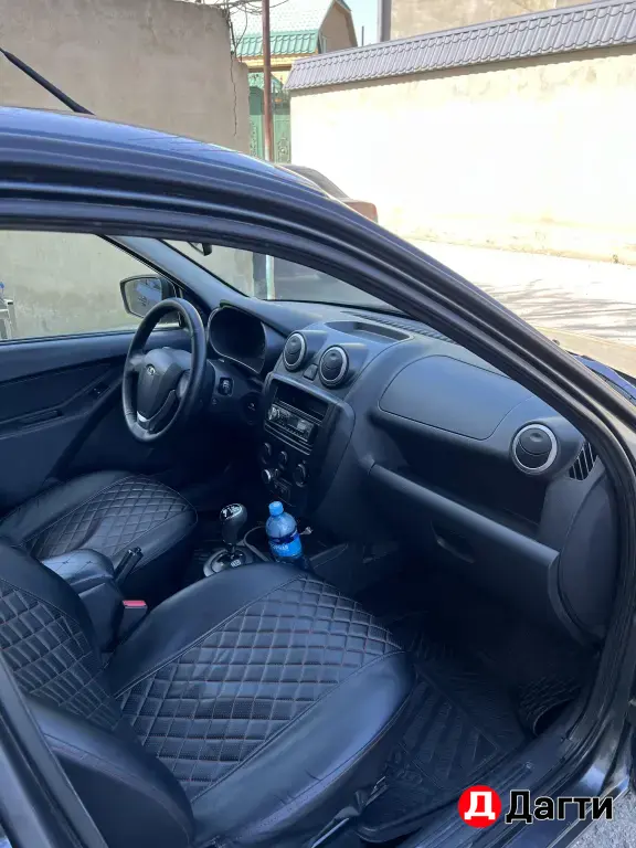 LADA (ВАЗ) Granta, 2018 года