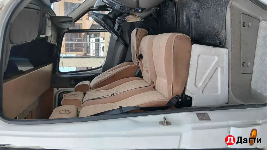 Mercedes-Benz Sprinter, 2011 года