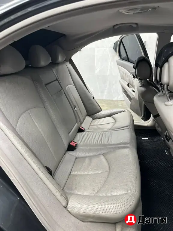 Mercedes-Benz E-Класс, 2002 года
