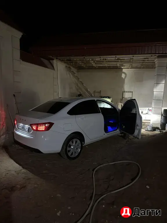 LADA (ВАЗ) Vesta, 2021 года