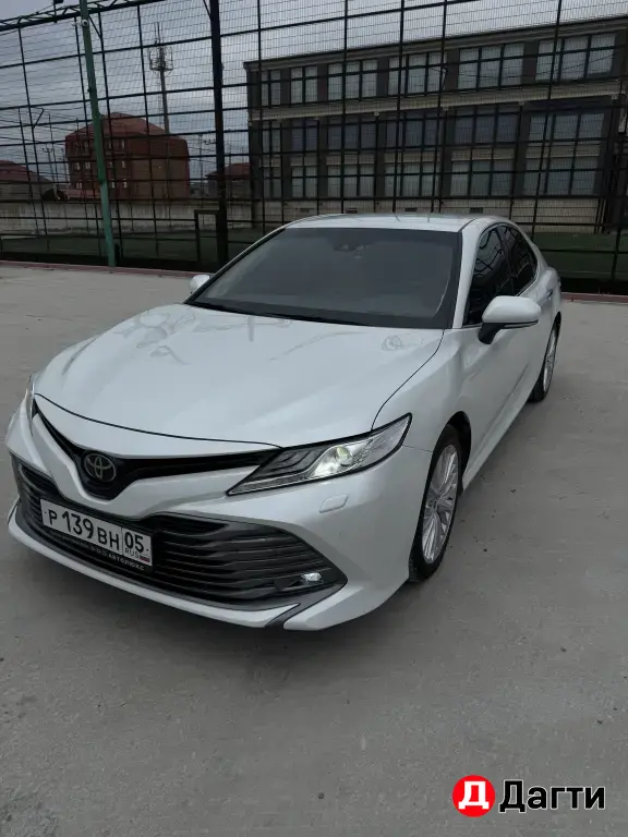 Toyota Camry, 2019 года