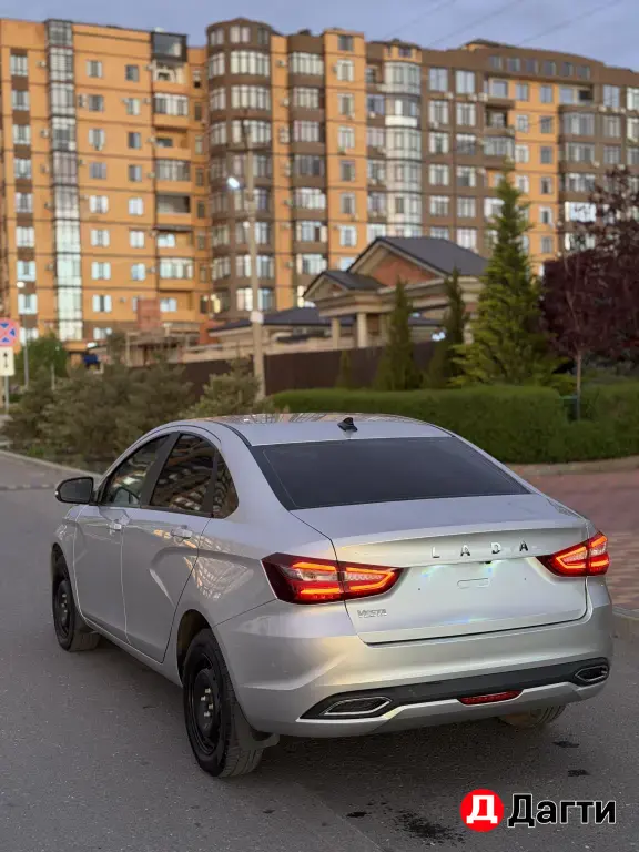 LADA (ВАЗ) Vesta, 2024 года