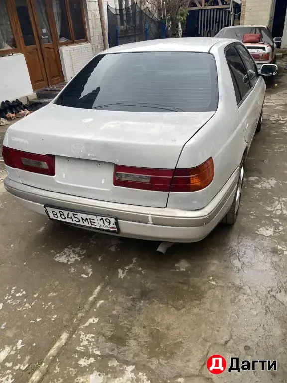 Toyota Premio, 1998 года