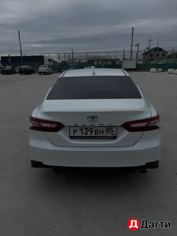 Toyota Camry, 2019 года
