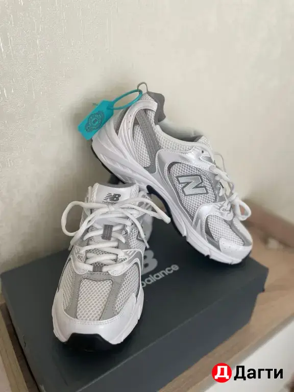 Кроссовки new balance 530