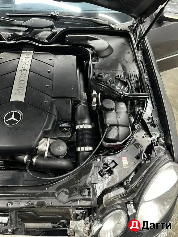 Mercedes-Benz E-Класс, 2002 года