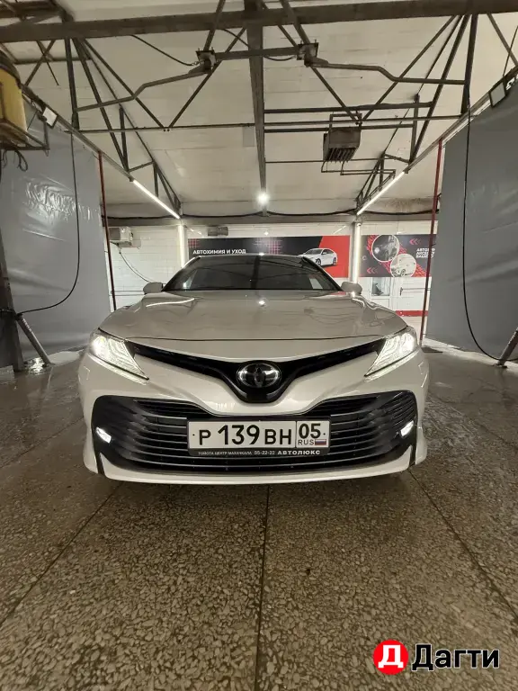 Toyota Camry, 2019 года