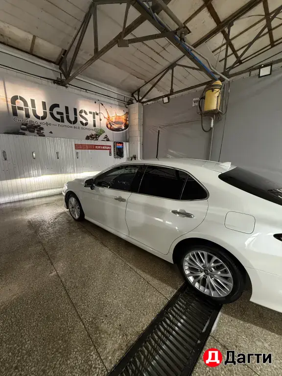 Toyota Camry, 2019 года