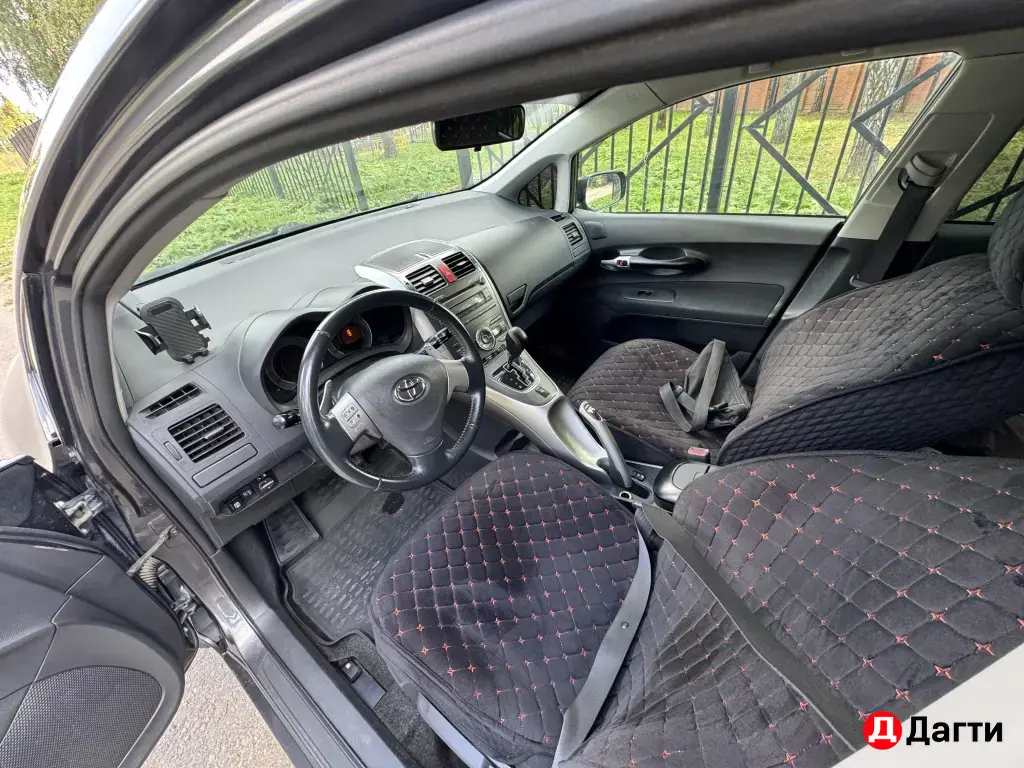 Toyota Auris, 2008 года
