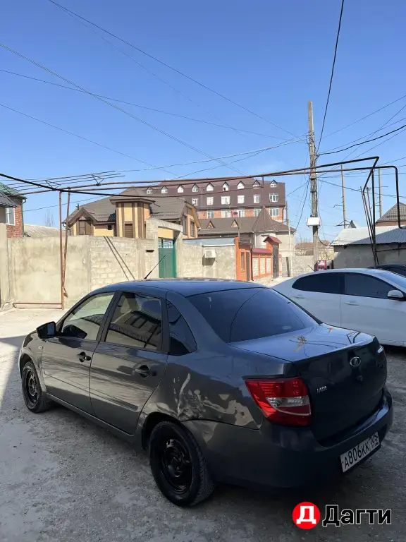 LADA (ВАЗ) Granta, 2018 года