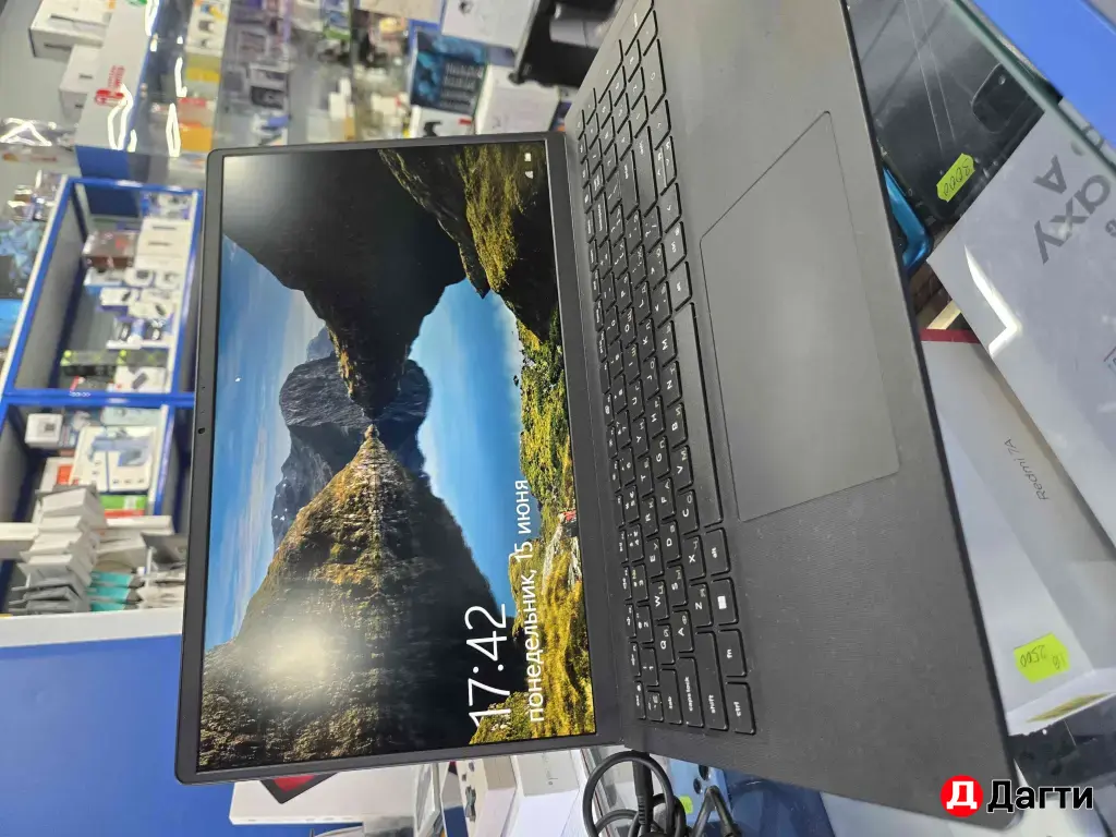 Dell vostro 3520