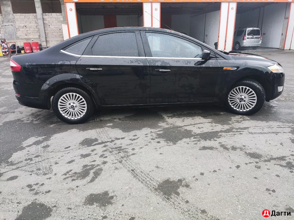 Ford Mondeo, 2010 года