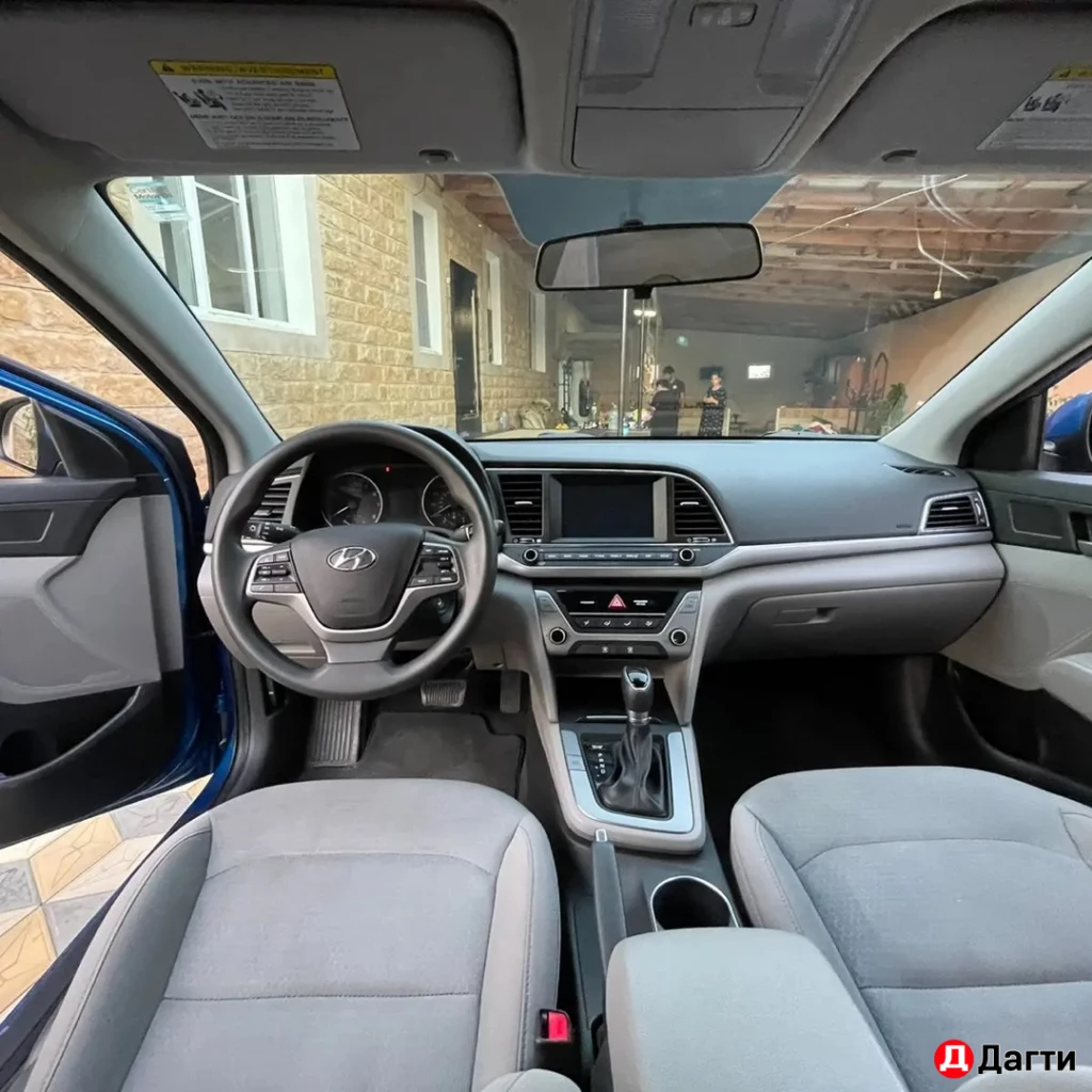 Hyundai Elantra, 2017 года