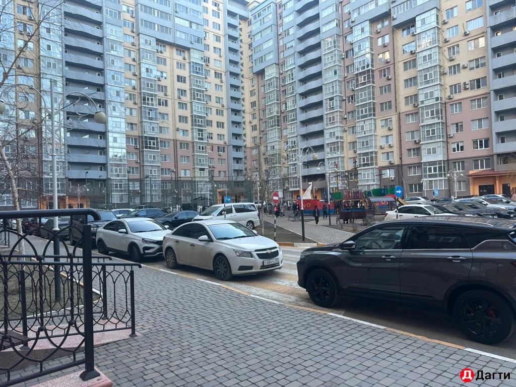 Квартира, 2 комнаты, 82 м², Собственник
