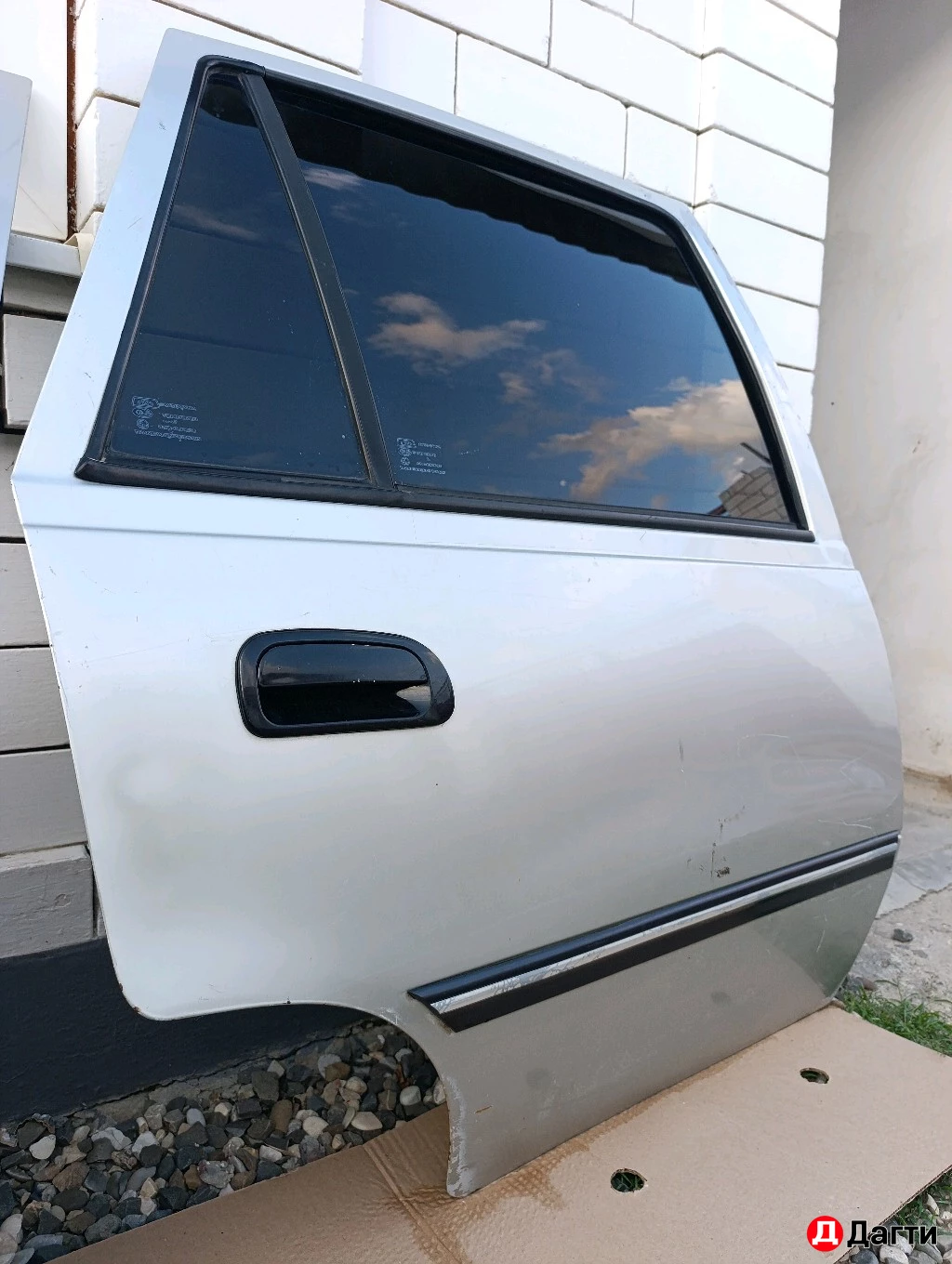 Двери на Daewoo Nexsia N100 N150
