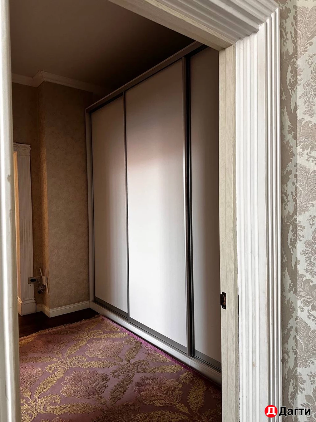 Квартира, 2 комнаты, 81 м², Агент