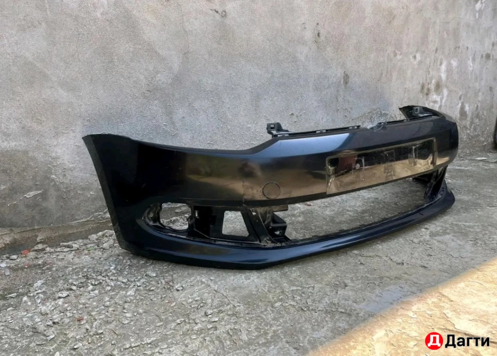 Передний бампер Volkswagen Polo