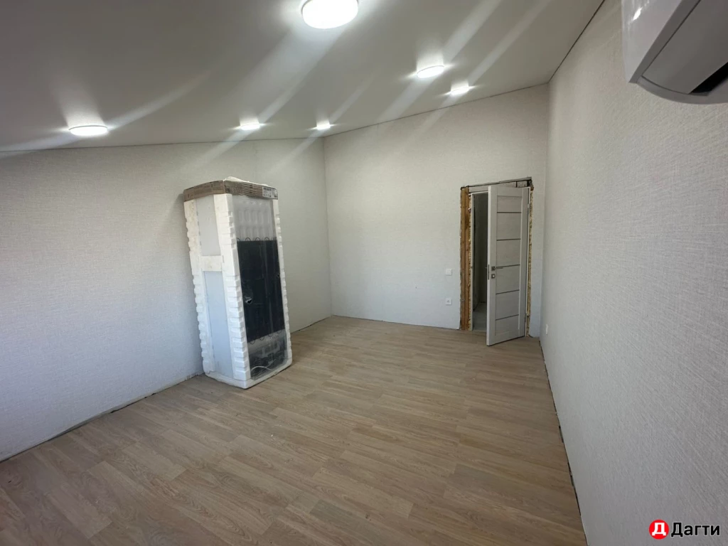 Квартира, 2 комнаты, 82 м², Собственник