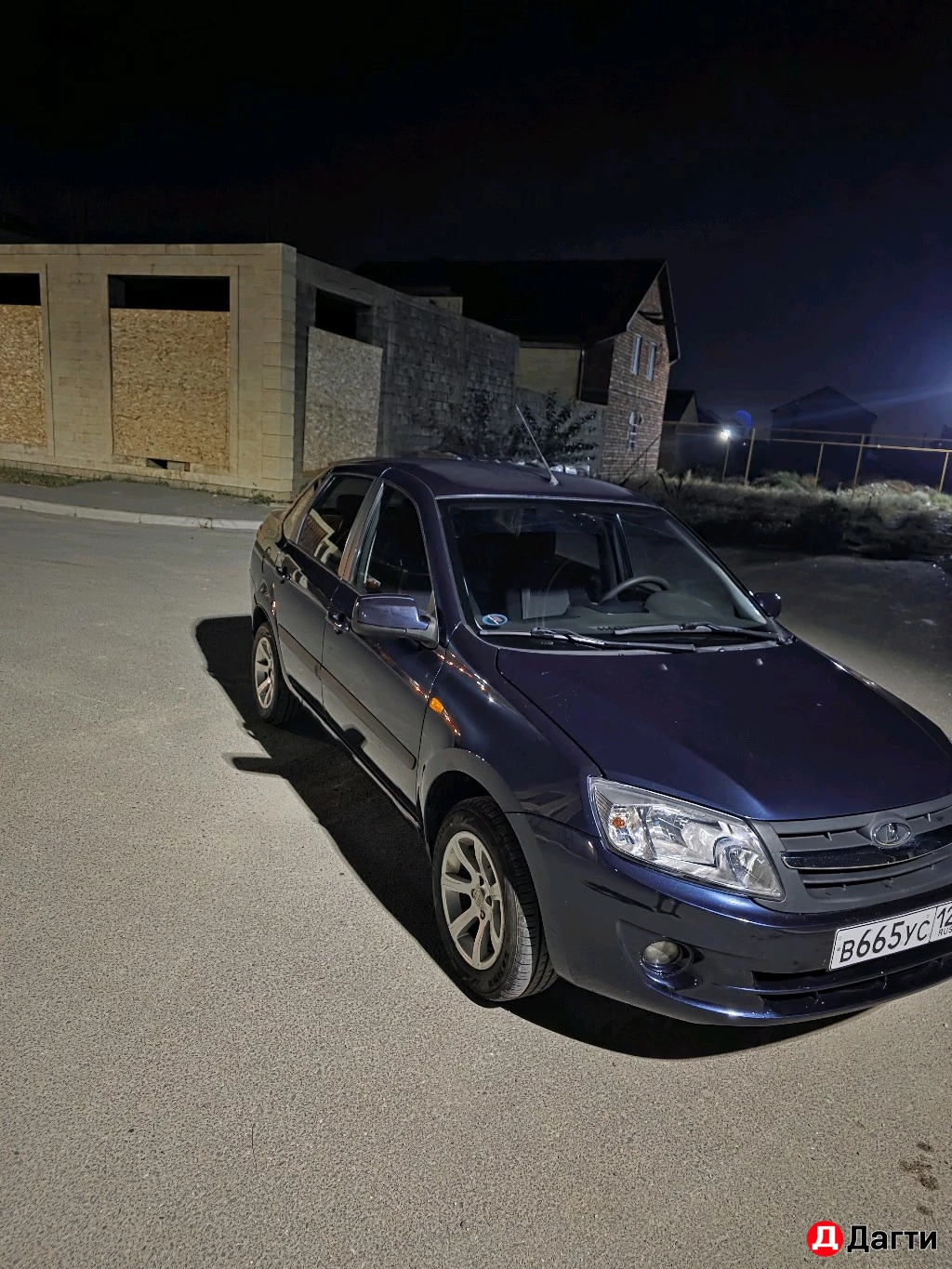 LADA (ВАЗ) Granta, 2013 года