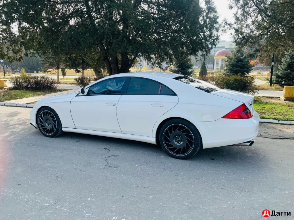 Mercedes-Benz CLS, 2005 года