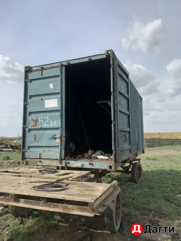 прицеп с контейнером