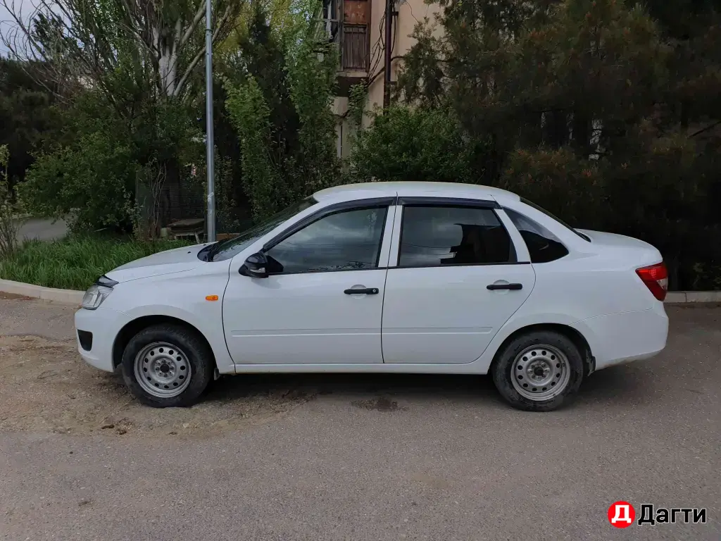 LADA (ВАЗ) Granta, 2015 года
