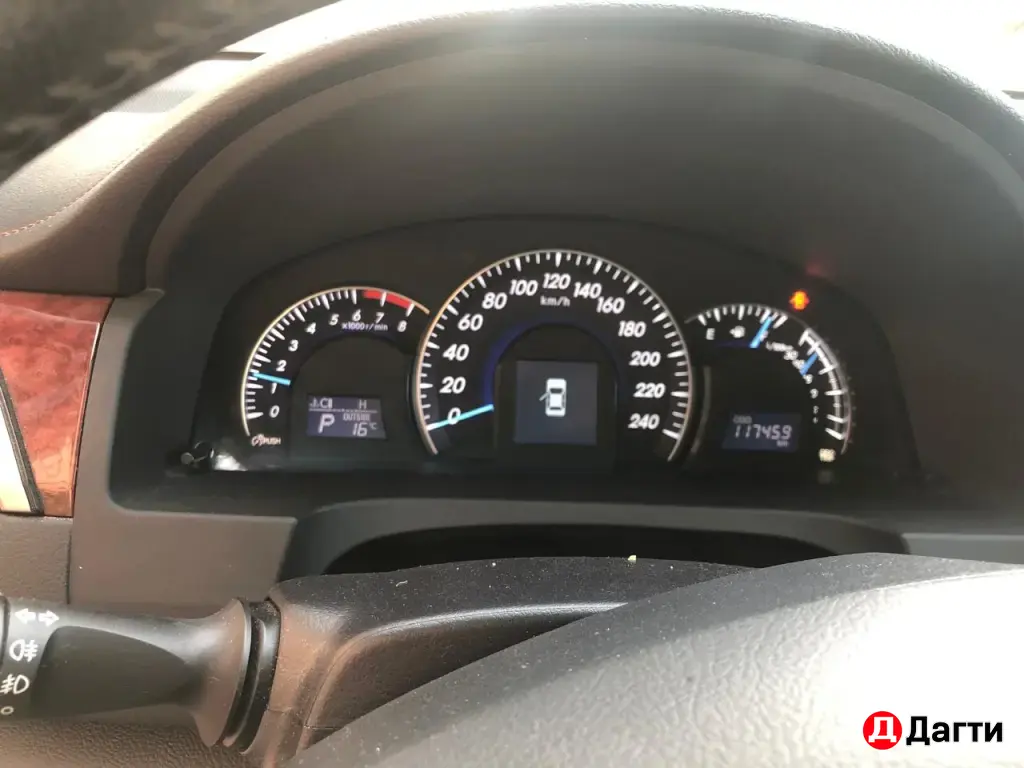 Toyota Camry, 2014 года