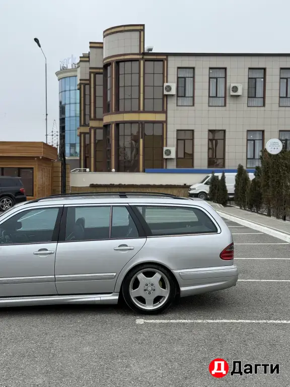 Mercedes-Benz E-Класс, 2000 года