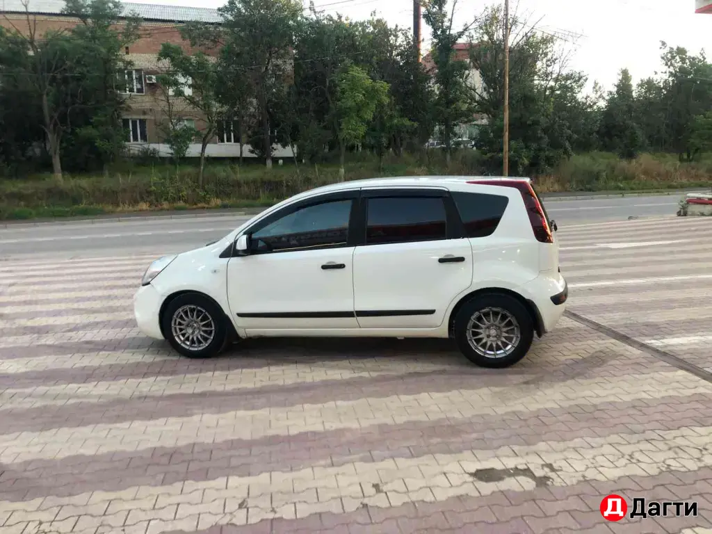 Nissan Note, 2011 года