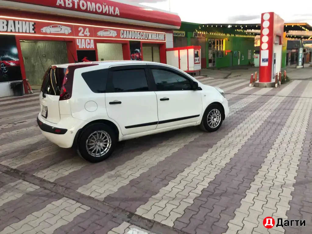 Nissan Note, 2011 года