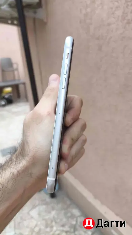 iPhone XR на 64 Гб