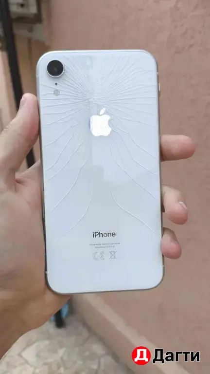 iPhone XR на 64 Гб