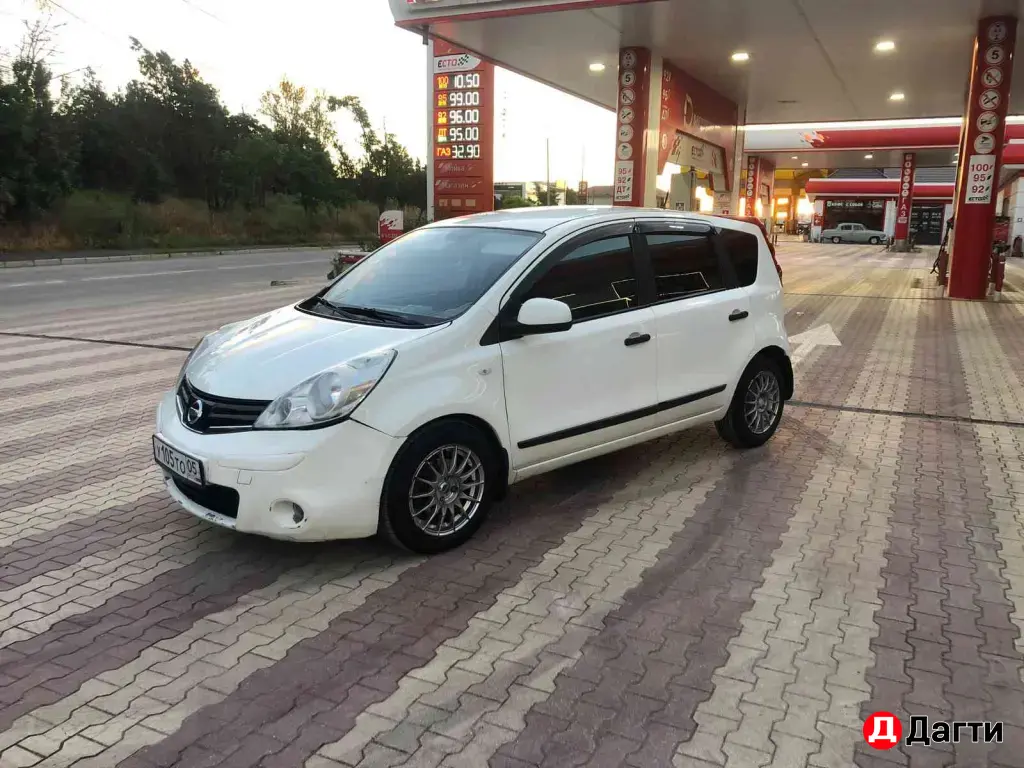 Nissan Note, 2011 года