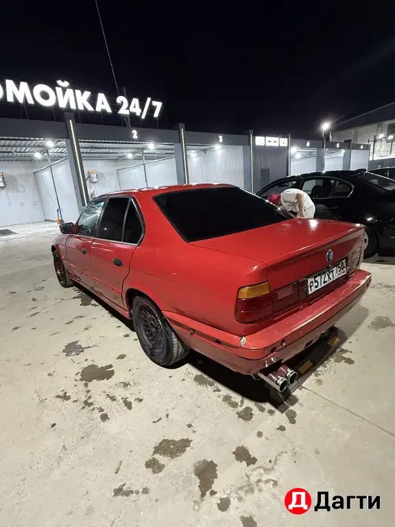 BMW 5 серии, 1992 года