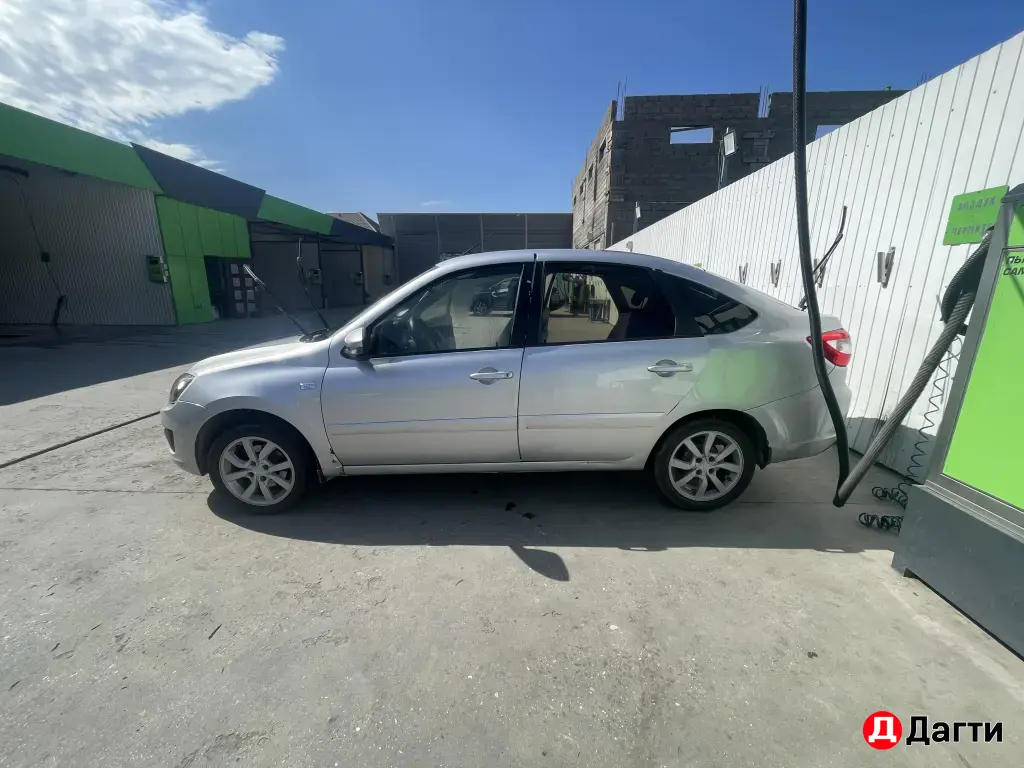 LADA (ВАЗ) Granta, 2015 года