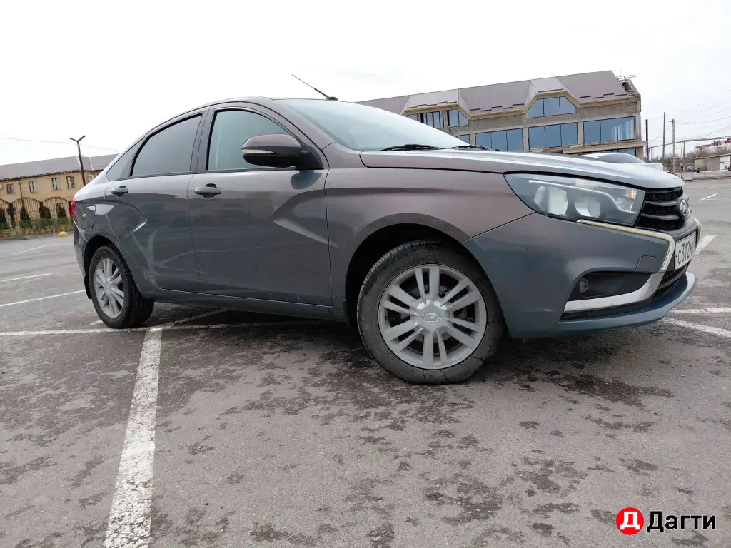 LADA (ВАЗ) Vesta, 2017 года