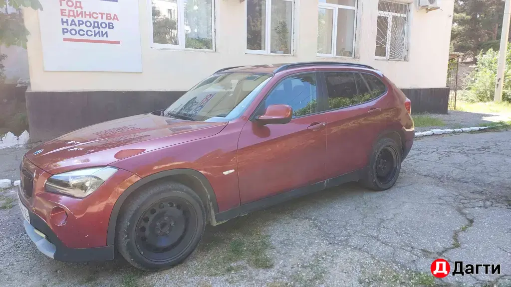 BMW X1, 2011 года