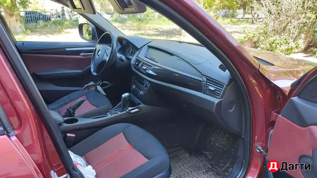 BMW X1, 2011 года