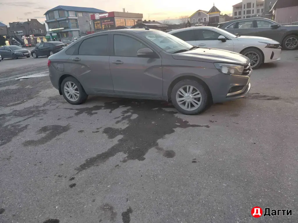 LADA (ВАЗ) Vesta, 2017 года