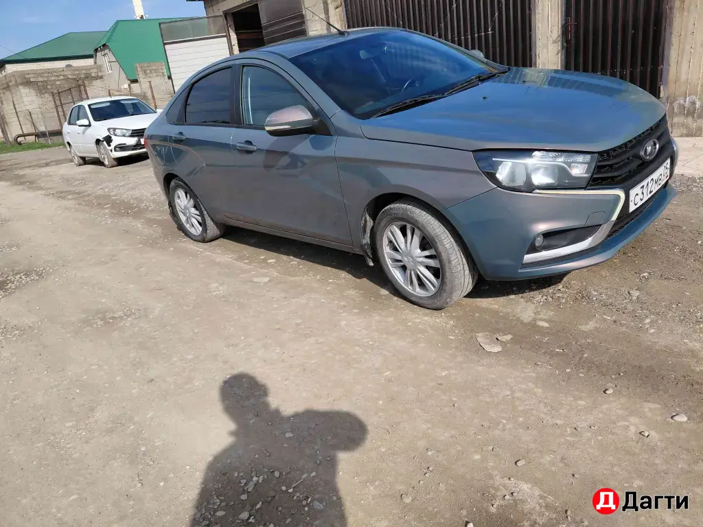 LADA (ВАЗ) Vesta, 2017 года